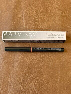 Mary Kay NEW Lip Liner Rose